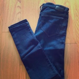 Diesel Skinzee dark denim size 28